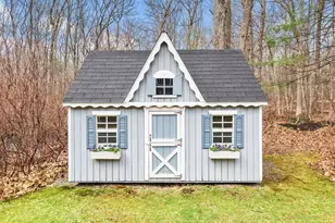 23 Howe St, Medway, MA 02053 - Photo 35