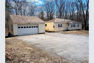 112 Mannville St, Leicester, MA 01524 - Photo 1