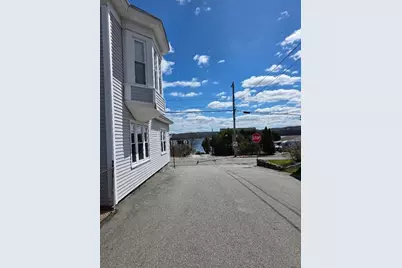 511 Main Street #1R, Somerset, MA 02726 - Photo 1