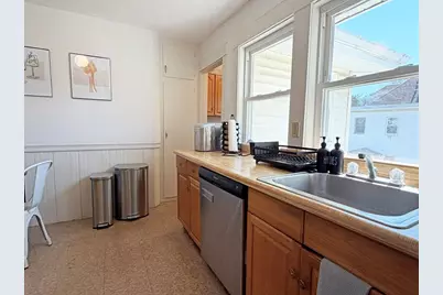 12-14 Nottingham St, Newton, MA 02459 - Photo 11