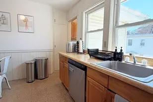 12-14 Nottingham St, Newton, MA 02459 - Photo 11