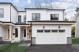 962 Walnut St, Newton, MA 02461 - Photo 1