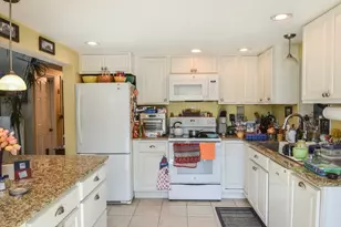 60 Marlboro Rd, Berlin, MA 01503 - Photo 11