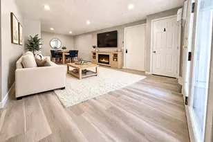 7 Gibbs St, Worcester, MA 01607 - Photo 3