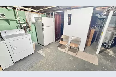 22 Ames St, Quincy, MA 02169 - Photo 11