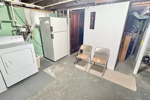 22 Ames St, Quincy, MA 02169 - Photo 11