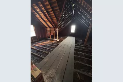 37-39 Dawes St, Springfield, MA 01109 - Photo 15