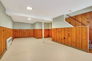 32 Vogel St, Boston, MA 02132 - Photo 27