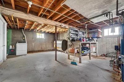 32 Vogel Street, Boston, MA 02132 - Photo 29