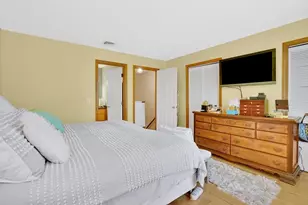 61 Abbey Memorial Dr, Chicopee, MA 01020 - Photo 15