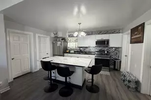 28-32 Chester St, Lawrence, MA 01843 - Photo 5