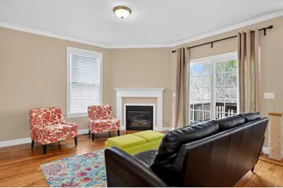 27 Autumn Ln #27, Northborough, MA 01532 - Photo 3