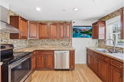 149 Woodland St, West Boylston, MA 01583 - Photo 11