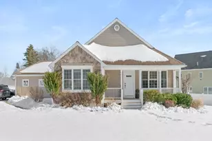 3 Parkview Ln, Brockton, MA 02302 - Photo 1