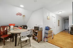 8 Lowell St, Worcester, MA 01603 - Photo 33