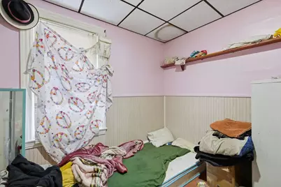 8 Lowell St, Worcester, MA 01603 - Photo 9