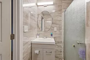 8 Lowell St, Worcester, MA 01603 - Photo 35