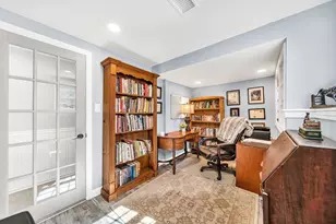 154 Holly Ln, Holliston, MA 01746 - Photo 23