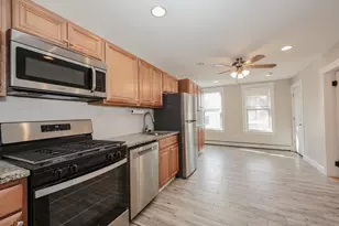 64 Bremen St, Boston, MA 02128 - Photo 5