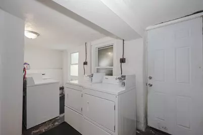 64 Bremen St, Boston, MA 02128 - Photo 37