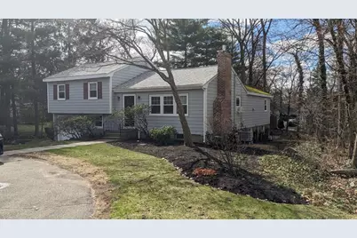 8 Mayfair St, Norwood, MA 02062 - Photo 3