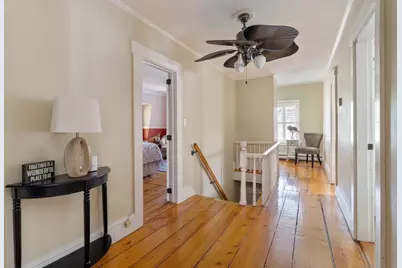 106 Elm St, Stoneham, MA 02180 - Photo 21