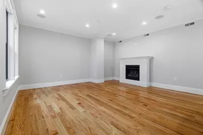 160 W Broadway #202, Boston, MA 02127 - Photo 5