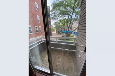 22 Chestnut St #22, Cambridge, MA 02139 - Photo 9