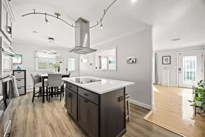 220 Worcester St, New Bedford, MA 02745 - Photo 11