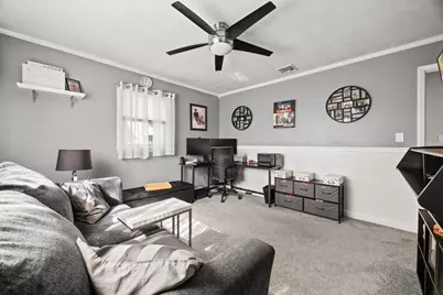 220 Worcester St, New Bedford, MA 02745 - Photo 17