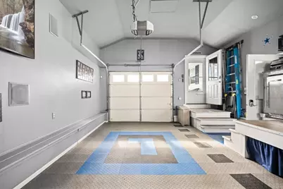 220 Worcester St, New Bedford, MA 02745 - Photo 33