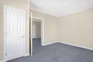 748 Grattan St, Chicopee, MA 01013 - Photo 19