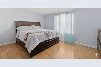 35 Avery St, New Bedford, MA 02745 - Photo 7