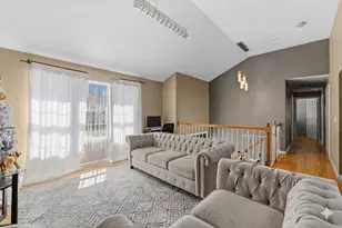 35 Avery St, New Bedford, MA 02745 - Photo 5