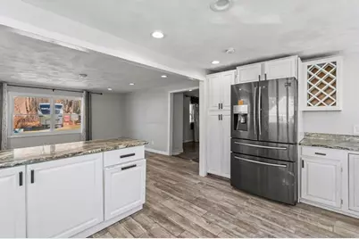 16 Meadowbank Rd, Billerica, MA 01821 - Photo 5