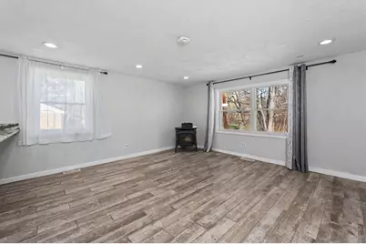 16 Meadowbank Rd, Billerica, MA 01821 - Photo 7