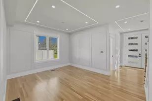 42 High St, Shrewsbury, MA 01545 - Photo 3