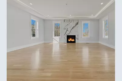 42 High St, Shrewsbury, MA 01545 - Photo 5