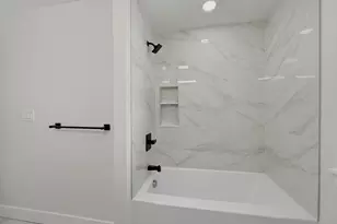 42 High St, Shrewsbury, MA 01545 - Photo 19