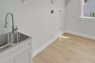 42 High St, Shrewsbury, MA 01545 - Photo 21