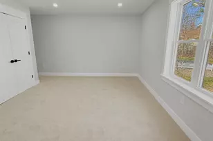 42 High St, Shrewsbury, MA 01545 - Photo 15