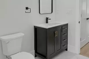 42 High St, Shrewsbury, MA 01545 - Photo 9