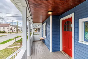 72 Larkspur St, Springfield, MA 01108 - Photo 21