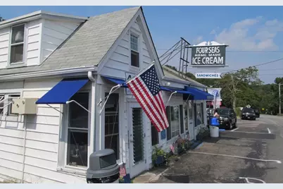 442 Pine St, Barnstable, MA 02632 - Photo 37