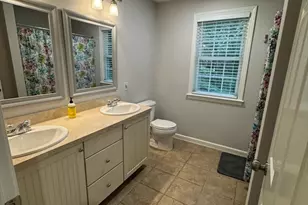 112 Burlington St, Woburn, MA 01801 - Photo 11