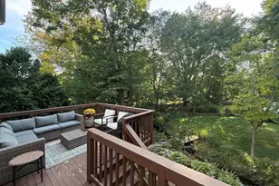 112 Burlington St, Woburn, MA 01801 - Photo 17