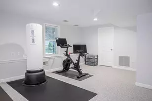 112 Burlington St, Woburn, MA 01801 - Photo 9