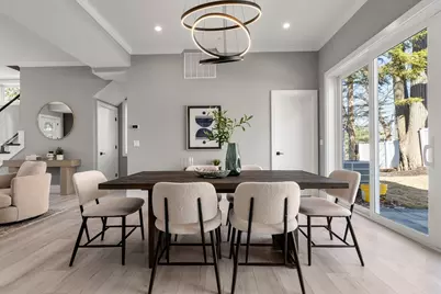 32 Wilson Cir #32, Newton, MA 02461 - Photo 3