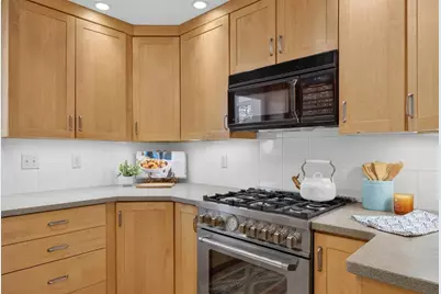 18 Bromfield Rd, Acton, MA 01720 - Photo 7