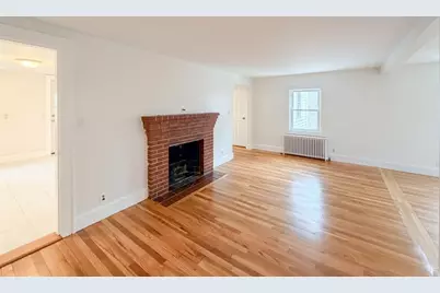 127A Plain St, Braintree, MA 02184 - Photo 7